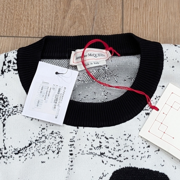 $1690 Mens Alexander McQueen Fold Skull Jacquard Sweater Black/White 2XL - Picture 2 of 7